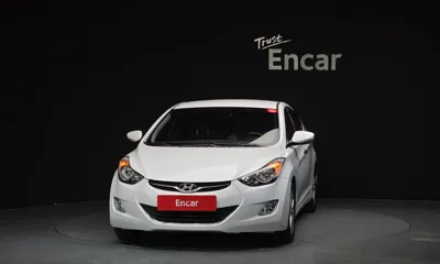 Hyundai Avante 2014, 48245 км, за 4561.08 USD