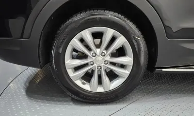 Hyundai Santafe 2018, 117873 км, за 7601.8 USD