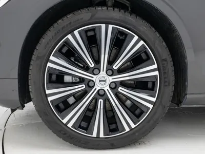 Volvo S90 2024, 25810 км, за 30393.12 USD