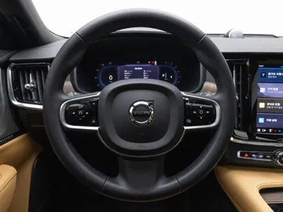 Volvo S90 2024, 25810 км, за 30393.12 USD - фото 12