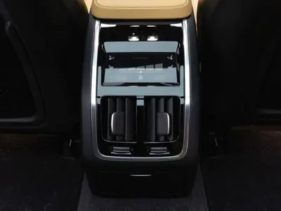 Volvo S90 2024, 25810 км, за 30393.12 USD - фото 16