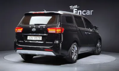 Kia Canival 2016, 154878 км, за 8060.79 USD