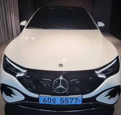 Mercedes-Benz EQE 2023, 25000 км, за 44951.16 USD