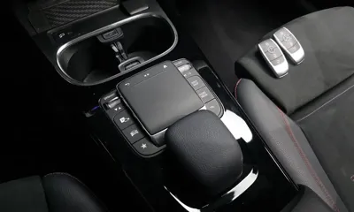 Mercedes-Benz CLA-Class 2021, 67013 км, за 28909.73 USD - фото 27
