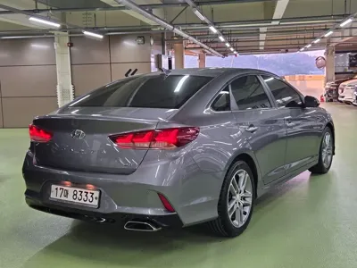 Hyundai Sonata 2018, 113510 км, за 9445.98 USD
