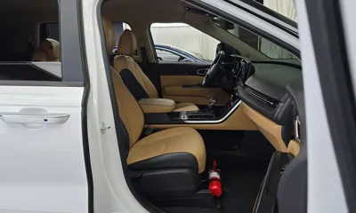 Kia Canival 2023, 66392 км, за 16214.1 USD - фото 26