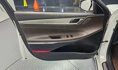 Hyundai Grandeur 2020, 90878 км, за 14301.5 USD - фото 24