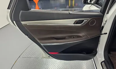 Hyundai Grandeur 2020, 90878 км, за 14301.5 USD - фото 25