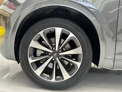 Li Auto Li ONE 2020, 83300 км, за 17234.91 USD - фото 22