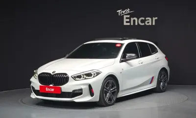 BMW 1-Series · 2023 год