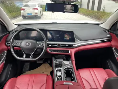 Changan 长安CS75PLUS 2021, 36000 км, за 9361.15 USD