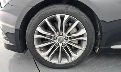 Hyundai Genesis 2015, 216902 км, за 4164.47 USD