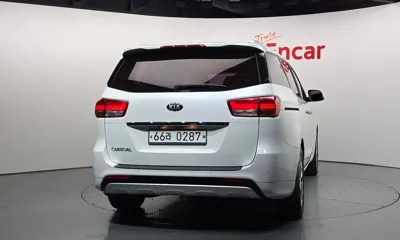 Kia Canival 2016, 202316 км, за 4232.6 USD