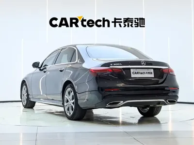 Mercedes-Benz E-Class 2021, 73400 км, за 37818.57 USD