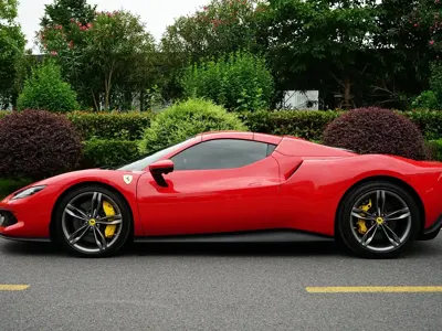 Ferrari 296 2024, 3300 км, за 602041.29 USD