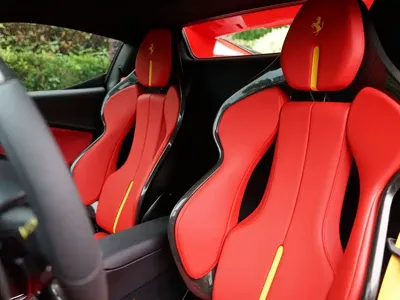 Ferrari 296 2024, 3300 км, за 602041.29 USD
