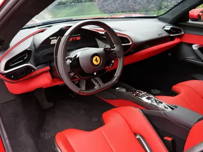 Ferrari 296 2024, 3300 км, за 602041.29 USD - фото 6