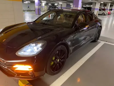Porsche Panamera 2021, 60000 км, за 65642.64 USD
