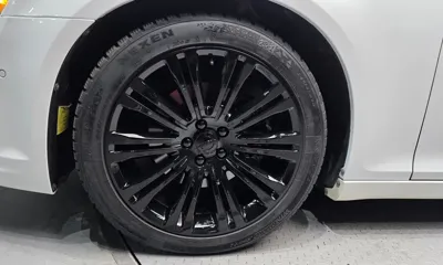 Chrysler 300C 2013, 98876 км, за 5153.62 USD
