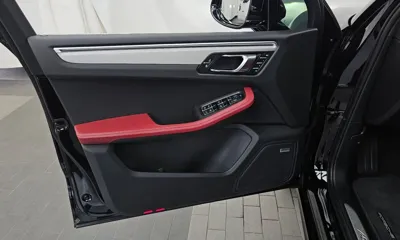 Porsche Macan 2023, 27065 км, за 59012.74 USD - фото 24