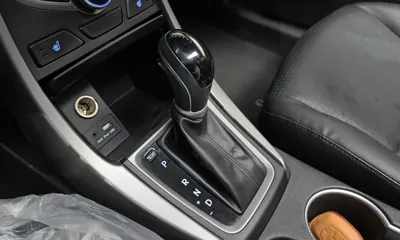 Hyundai Avante 2016, 86425 км, за 4423.63 USD - фото 9