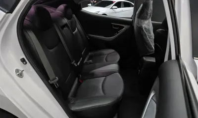 Hyundai Avante 2016, 86425 км, за 4423.63 USD - фото 11