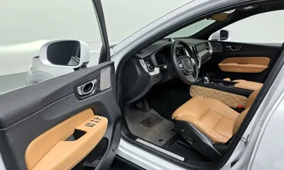 Volvo XC60 2019, 107587 км, за 26125.77 USD - фото 11