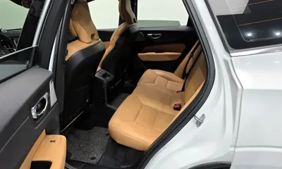 Volvo XC60 2019, 107587 км, за 26125.77 USD - фото 12