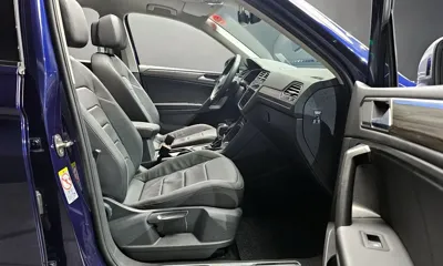 Volkswagen Tiguan 2023, 15362 км, за 20523.16 USD - фото 10