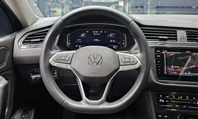 Volkswagen Tiguan 2023, 15362 км, за 20523.16 USD - фото 13