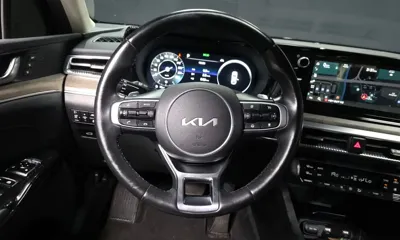Kia K5 2023, 56025 км, за 21172.65 USD - фото 13