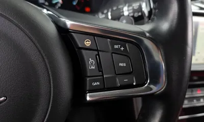 Jaguar F-Pace 2017, 52866 км, за 15032.17 USD - фото 15