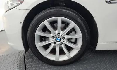 BMW 5-Series 2015, 129627 км, за 7752.45 USD