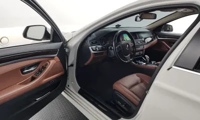 BMW 5-Series 2015, 129627 км, за 7752.45 USD - фото 10