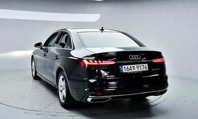 Audi A4 2022, 60623 км, за 15861.66 USD