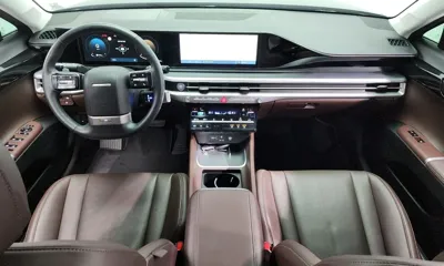 Hyundai Grandeur 2023, 39213 км, за 19198.66 USD - фото 7
