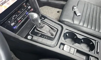 Volkswagen Passat 2021, 12842 км, за 19245.92 USD - фото 9