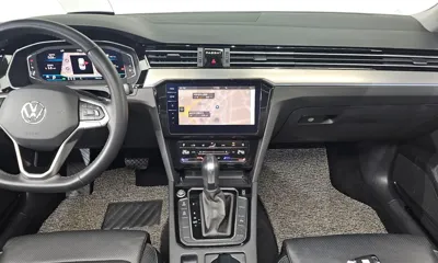 Volkswagen Passat 2021, 12842 км, за 19245.92 USD - фото 14