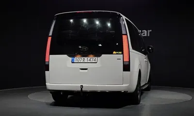 Hyundai Staria 2025, 10386 км, за 38729.16 USD