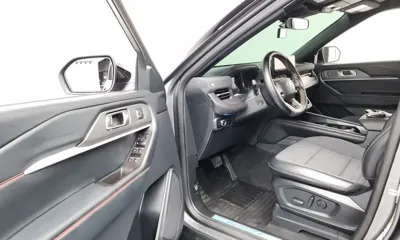 Ford Explorer 2025, 30537 км, за 30474.69 USD - фото 10