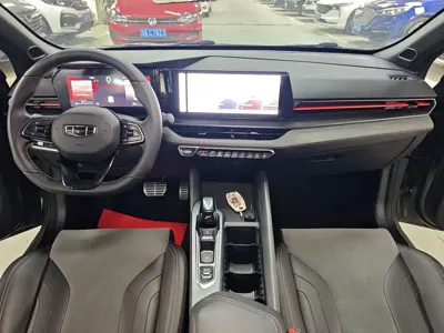 Geely Binrui 2023, 50000 км, за 8357.7 USD - фото 8