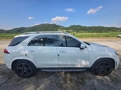 Mercedes-Benz GLE-Class 2021, 127000 км, за 41125.12 USD - фото 15