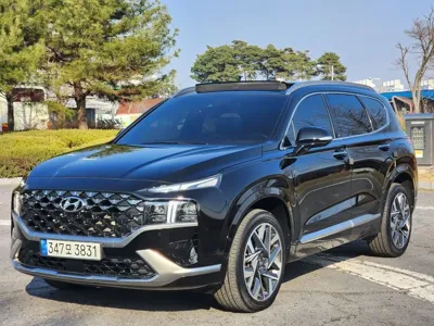 Hyundai Santafe 2022, 27308 км, за 19177.01 USD