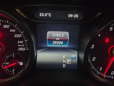 Mercedes-Benz CLA-Class 2018, 39204 км, за 11946.96 USD - фото 10