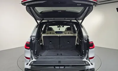 BMW X7 2025, 7651 км, за 83530.67 USD - фото 20