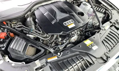 Audi A8 2023, 25482 км, за 51302.3 USD - фото 6