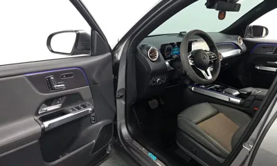 Mercedes-Benz EQB 2023, 82296 км, за 24149.32 USD - фото 11