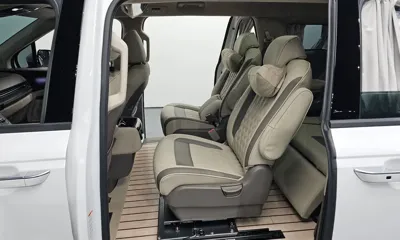 Kia Canival 2023, 64547 км, за 24380.57 USD - фото 11