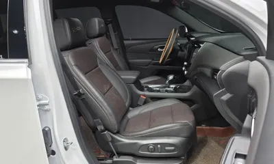 ChevroletGMDaewoo Traverse 2023, 27189 км, за 25768.08 USD - фото 11