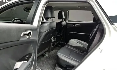 Kia Sportage 2022, 39798 км, за 16640.36 USD - фото 12